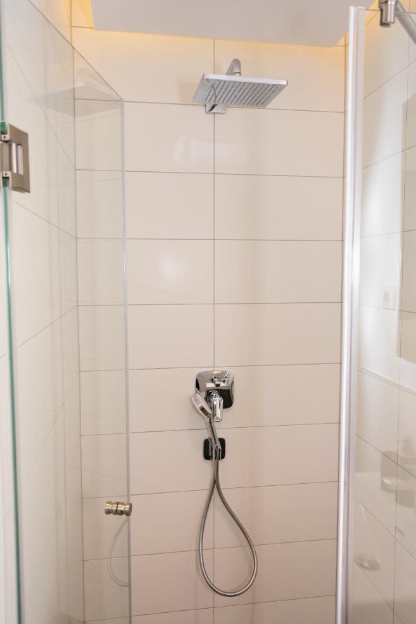 Luxury Cozy 2 Bdr Downtown Apt.2 Budapeste Exterior foto